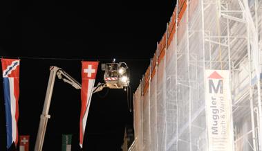 Fassade des Restaurants Kreuz fing Feuer