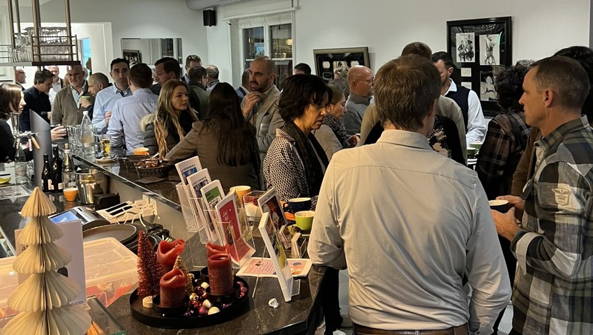Netzwerken bereits am frühen Morgen - beim Inspirationskaffee. 