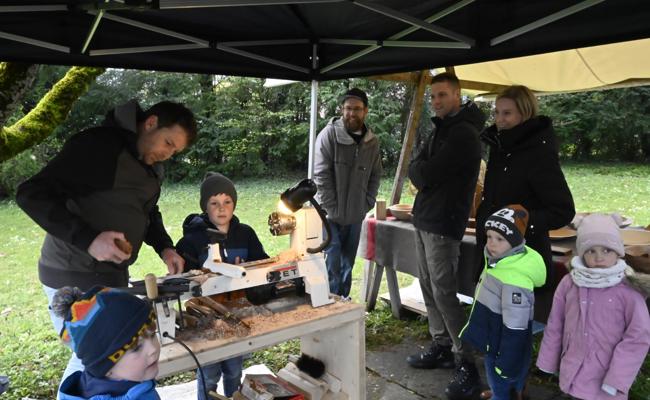 Stattlicher erster Markt im Villapark