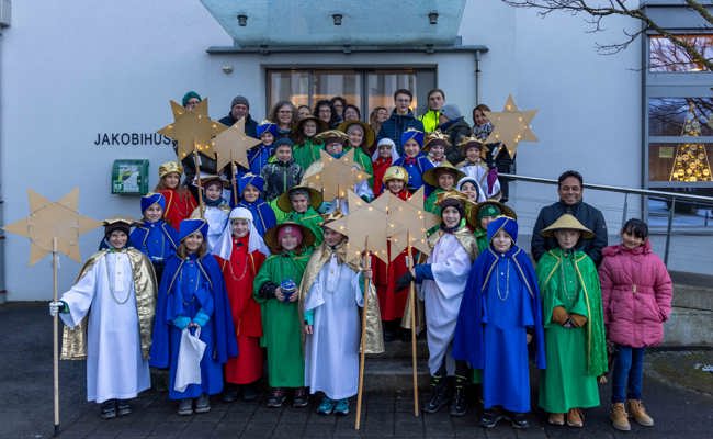 Sternsingerkinder sammelten Spenden für bedürftige Kinder