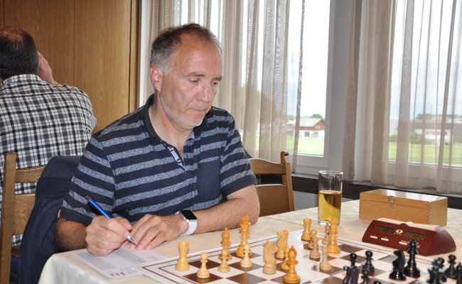 Vereinsmeister Gilbert Jost beherrscht die hohe Kunst der Bauernführung