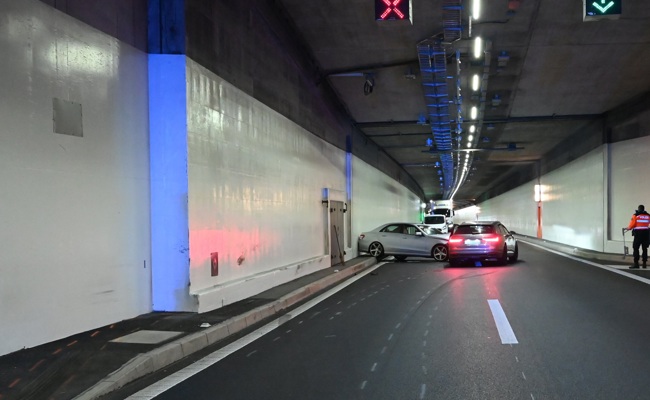 Wegen Falschfahrer: Unfall im Rosenbergtunnel führt zu Morgenstau