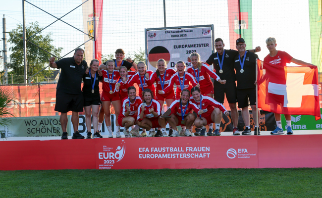 Am Ende bleibt den Faustballerinnen die Bronzemedaille