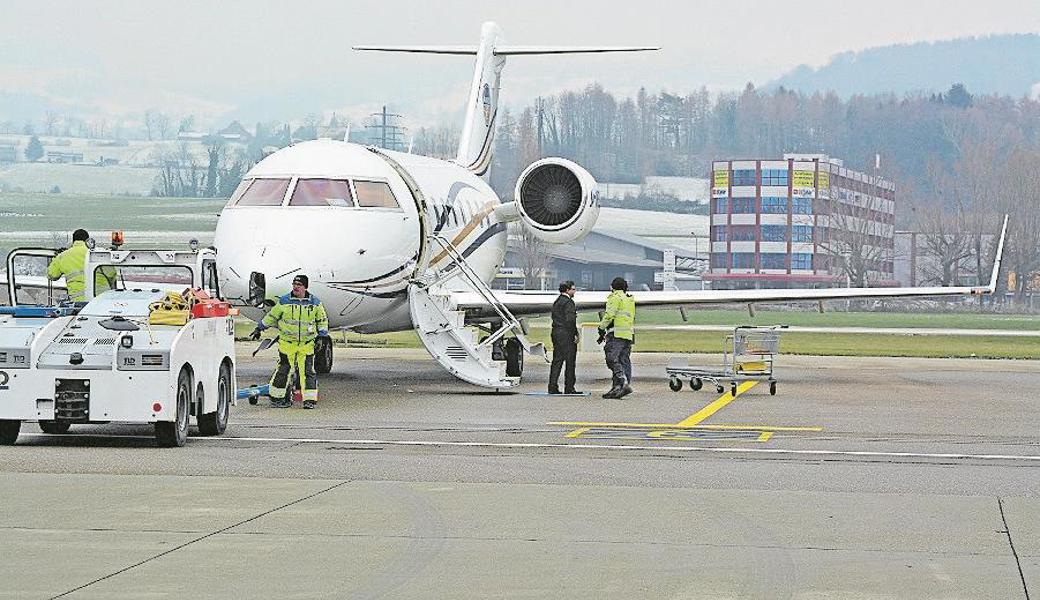 Urlaub ist gestrichen: Etwa 60 Airport-Angestellte stehen während des Weltwirtschaftsforums im Einsatz.