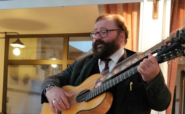 Schrammelmusik in der Galerie