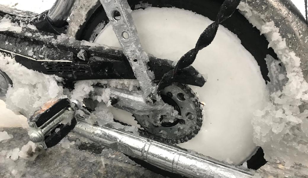Der Schnee kam überraschend und heftig.
