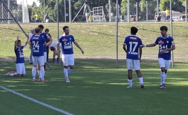 Der FC Widnau dreht das Spiel auswärts gegen Kosova und schafft den Ligaerhalt