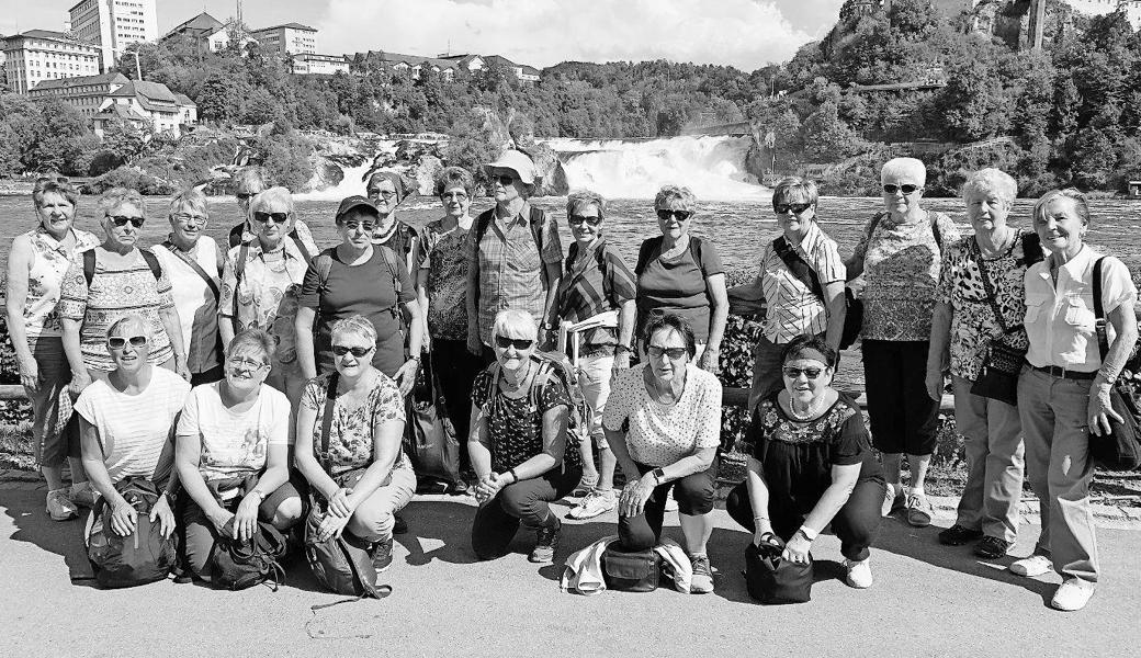 Die Frauen aus Oberegg am Rheinfall in Schaffhausen. Bild: pd