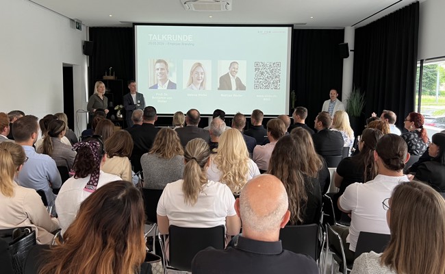 Volles Haus am vierten Inspirationskaffee