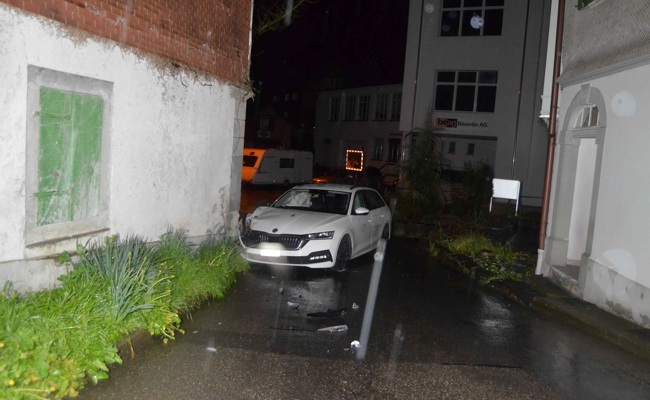 Mit einer «Mordsfahne» ins Hauseck gefahren