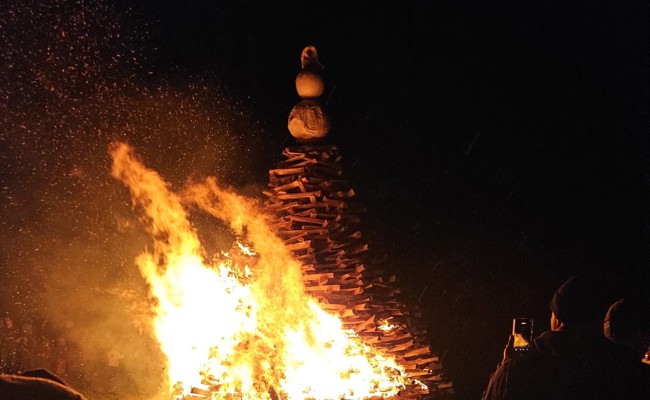 Funken zog über hundert Schaulustige an
