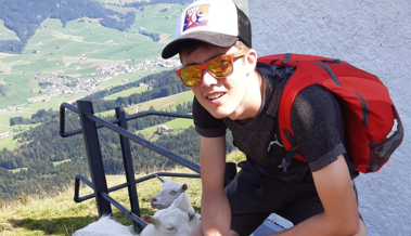 7 Random Questions: Von einer Glatze und einem Besuch auf dem Mond