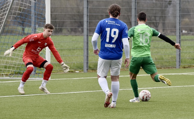 Drittliga-Leader Rebstein startet mit einem Sieg in die Rückrunde