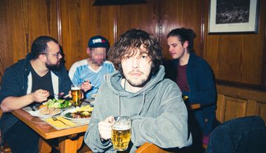 Über das Saufen und Scheitern im Chancental: Davon singt Neil Werndli mit seiner Band