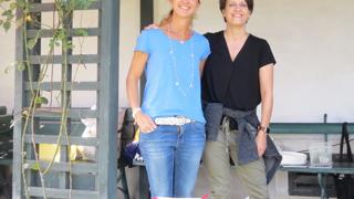 und Tochter Claudia (rechts) und Tochter Claudia (rechts)