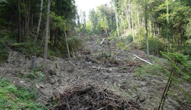 Wanderwege wegen Rutsch gesperrt