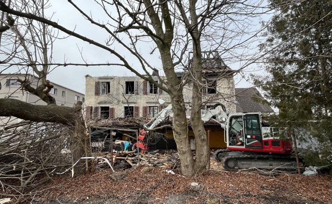52 Monate nach dem Brand mit zwei Todesopfern kommt die «Sonne» weg