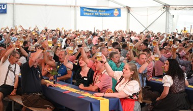 So stimmt ab, wer Bier mag: Bilder von der Sonnenbräu-Fanclub-HV
