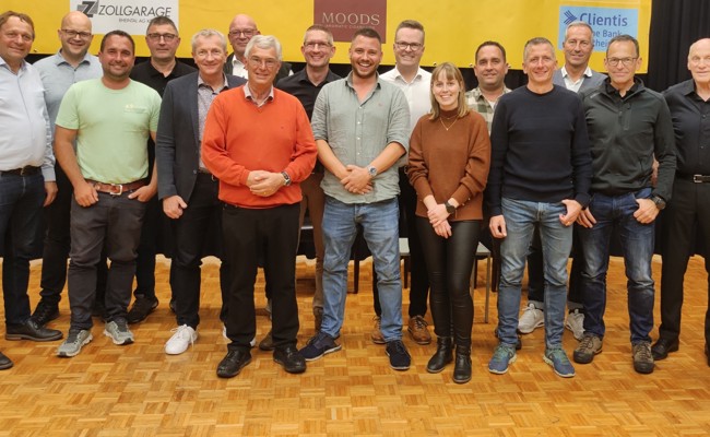 Anschwingen zum Rheintal-Oberländer Schwingfest ein halbes Jahr vorher mit Talk und Musik