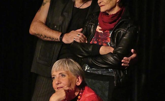 Ein Striptease, ohne dass die Hüllen fallen