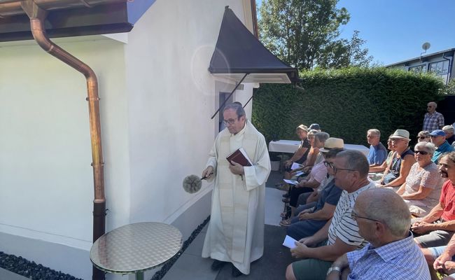 Erfolgreiche Einweihung der Hirschensprungkapelle