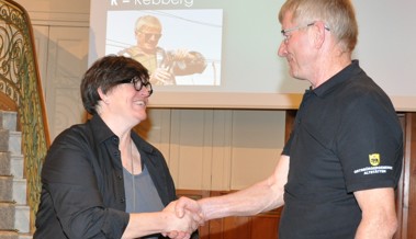Peter Keel wurde geehrt für seinen 40-jährigen Einsatz als Rebmeister der Ortsgemeinde