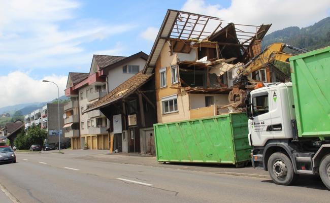 Elf Wohnungen statt altes Haus