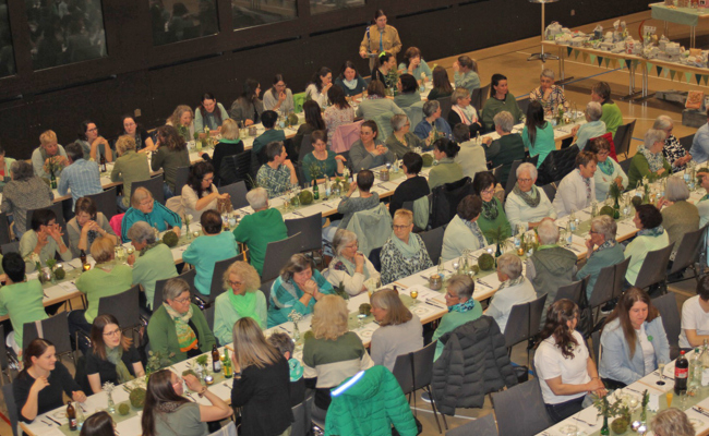 Frauen pflegten die Gemeinschaft dörferübergreifend