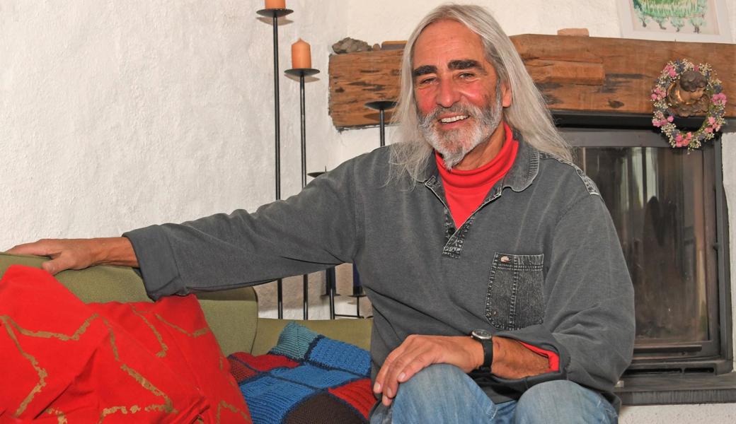 Rainer Sieber verlässt die Museumskommission Berneck Ende Jahr. Dem Reiz an der Vergangenheit folgt er auch privat. Der Cheminéebalken in seiner Stube ist ungefähr 600 Jahre alt und war vorher bereits zweimal verbaut.