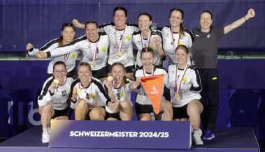 Die Frauen des SVD Diepoldsau verteidigen ihren Hallen-Meistertitel, die Männer scheitern im Final Die Frauen des SVD Diepoldsau verteidigen ihren Hallen-Meistertitel, die Männer scheitern im Final