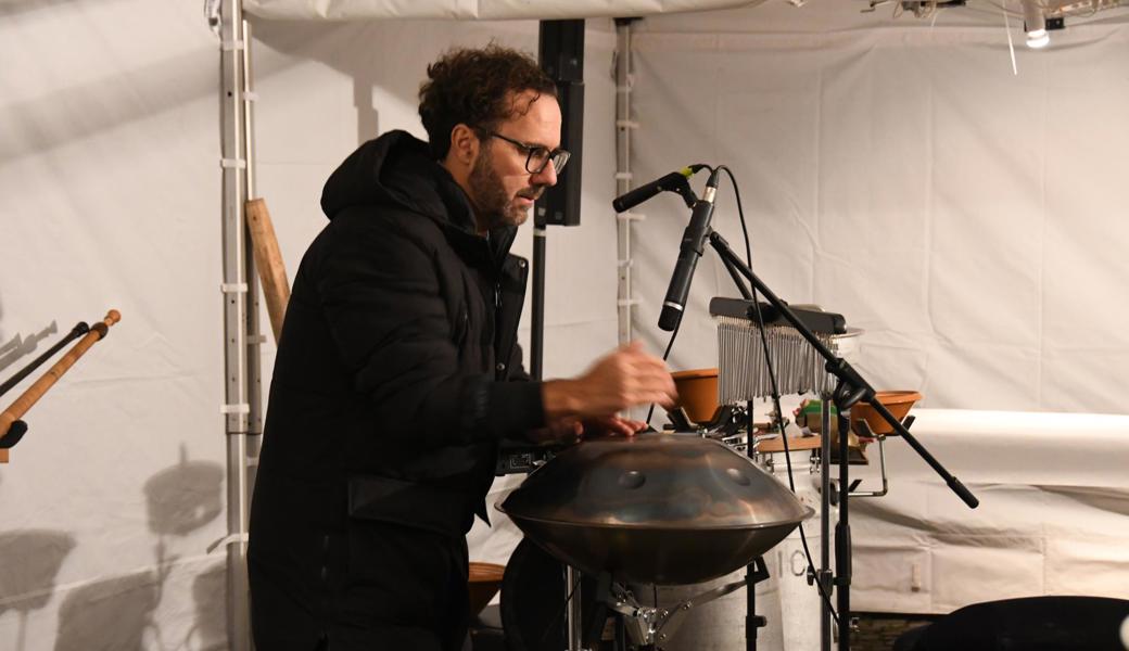 Enrico Lenzin gab dem Anlass Rhythmen und Melodien.