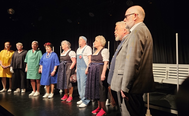 Impressionen: Premiere des Theaterstück Bumerang im Diogenes