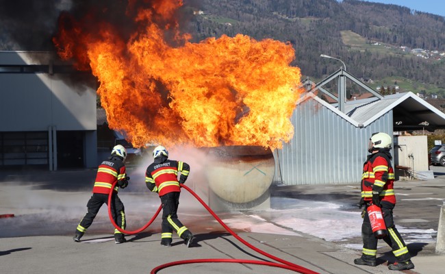 Hundert Feuerwehrleute übten für den Ernstfall - gleich danach ging ein echter Alarm ein