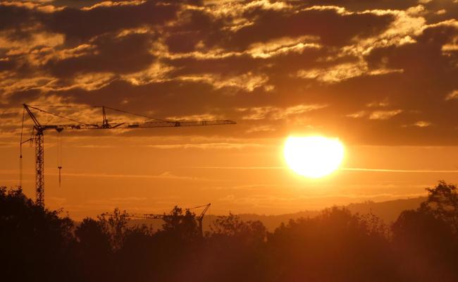 Ein Sonnenaufgang wie ein Feuersturm
