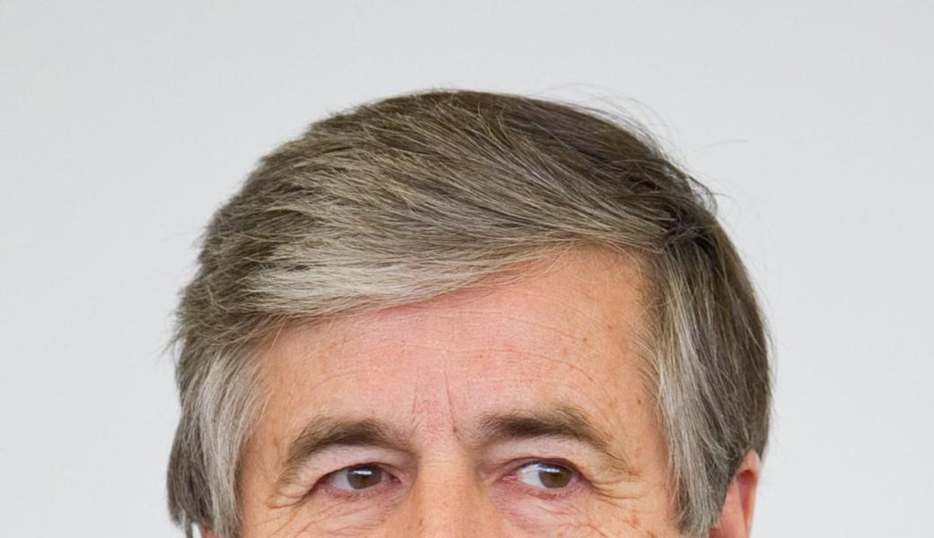 Wo er sich die Haare schneiden lässt, entzieht sich unserer Kenntnis: Bankmanager Joe Ackermann.