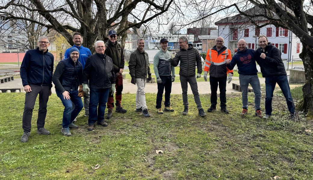 Kiwanis Club Rheintal schenkt dem Kinder- und Jugendheim Bild eine moderne Grillstelle