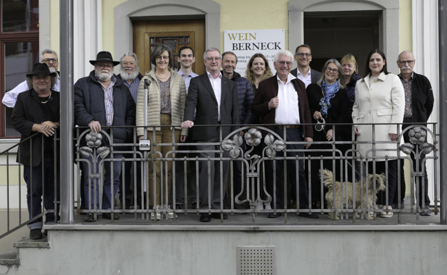 Kulturforum präsentiert bäumiges Kunstprojekt und musikalische Leckerbissen