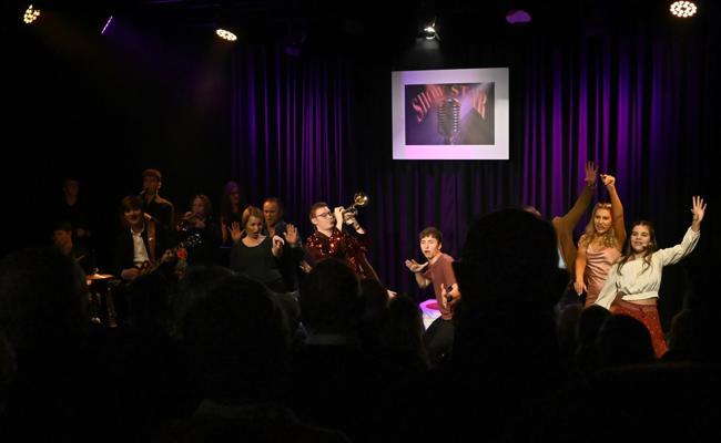 Die Krux mit der Theatergeometrie