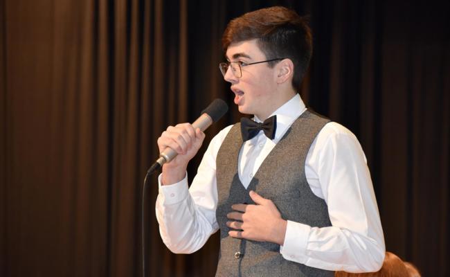 Solist stiehlt Felix Wüst die Show