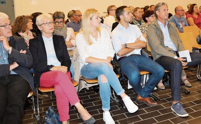 Viele Fragen zum Neubau gestellt