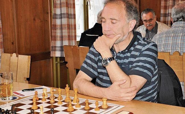 Gilbert Jost allein auf weiter Flur