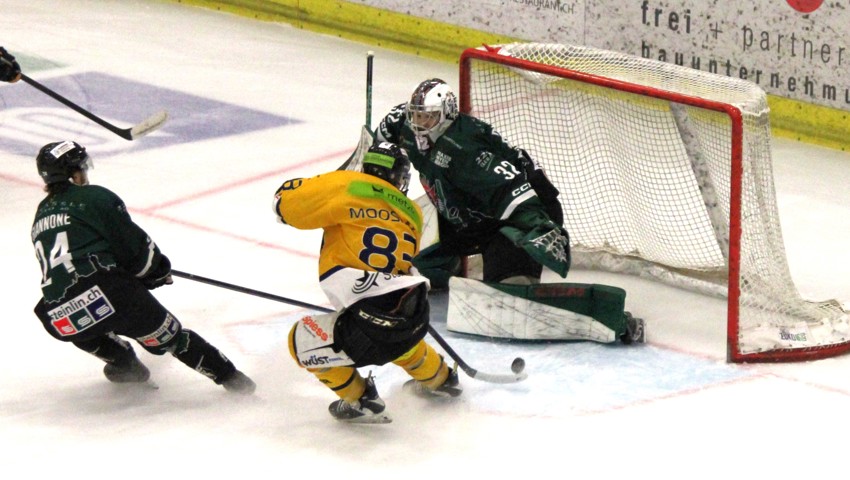 Mica Moosmann buchte im 30. Spiel der Saison seinen 28. Treffer.