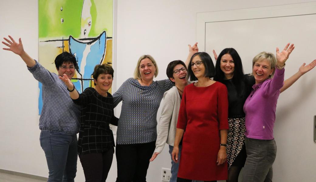 Die neuen Sängerinnen und Vorstandsmitglieder, von links: Barbara Frei, Franziska Scheiwiller, Jacqueline Enderer, Priska Würsch, Rita Büchel, Dalia Zokiene und Ulrike Brümmer.