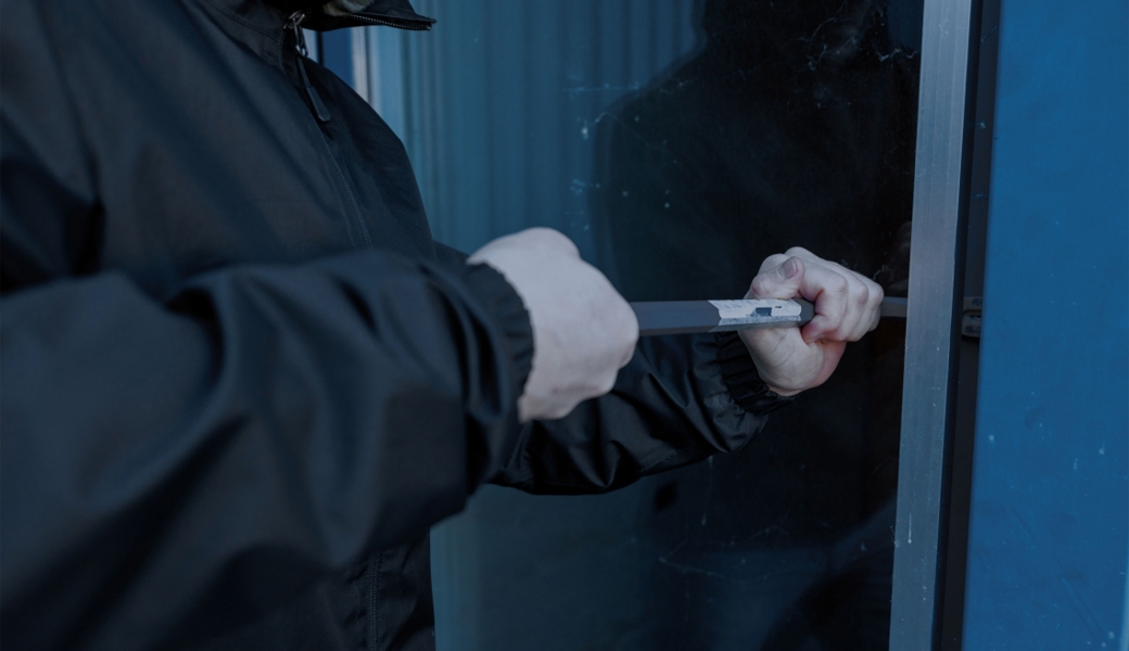 Zehn Einbrüche in einer Woche: Betroffen sind Firmen, Büros, Einfamilienhäuser