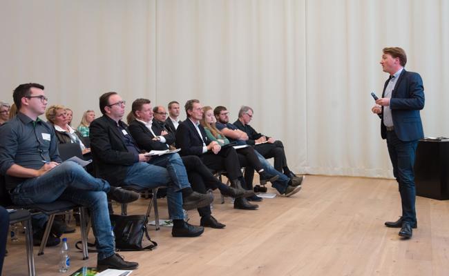 Ferris Bühler gab Rhema-Standbetreibern Tipps
