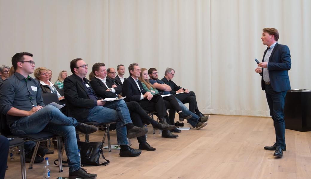Ferris Bühler gab den Standbetreibern viele Tipps.