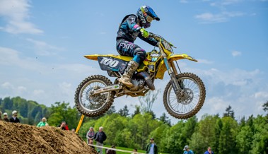 Simon Baumann fährt am Motocross in Schlatt ZH auf Rang fünf