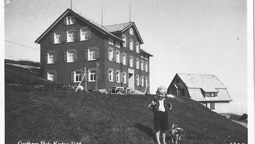 Bis 1964 erreichte man das Gasthaus nur zu Fuss. Bis 1964 erreichte man das Gasthaus nur zu Fuss.
