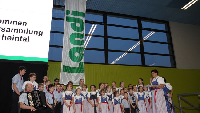 Das Kinderjodelchörli Rheintal erfreute mit seinem Auftritt die Mitglieder.