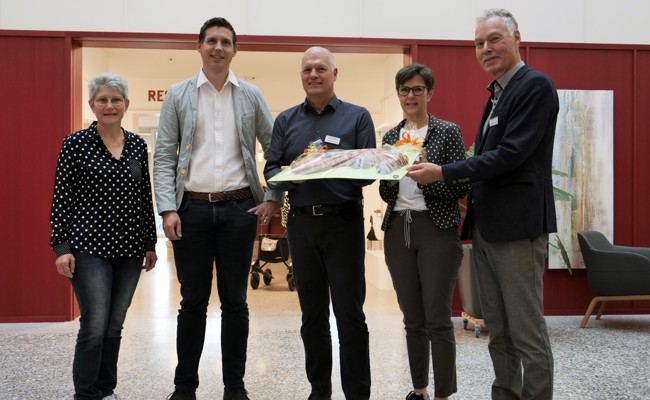 Schlüsselübergabe: Roland Rubin übernimmt die Leitung im Zentrum Rheinauen